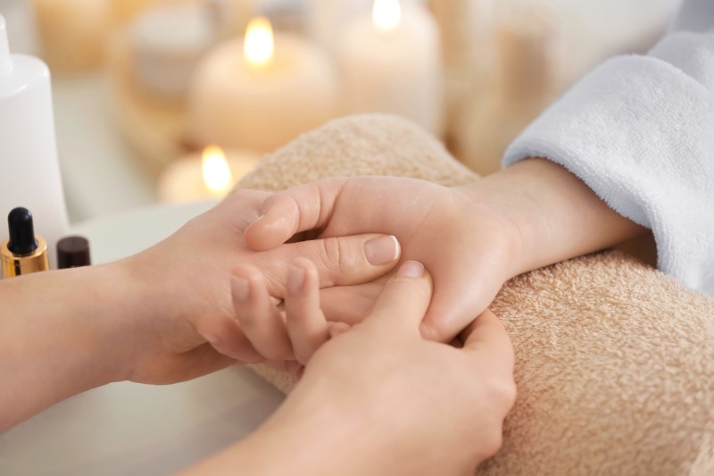 Introbild Handmassage – Wirkung und Ziele